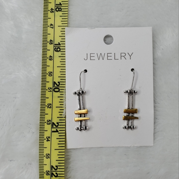 Abstract Dual Tone Earrings - Picture 4 of 6